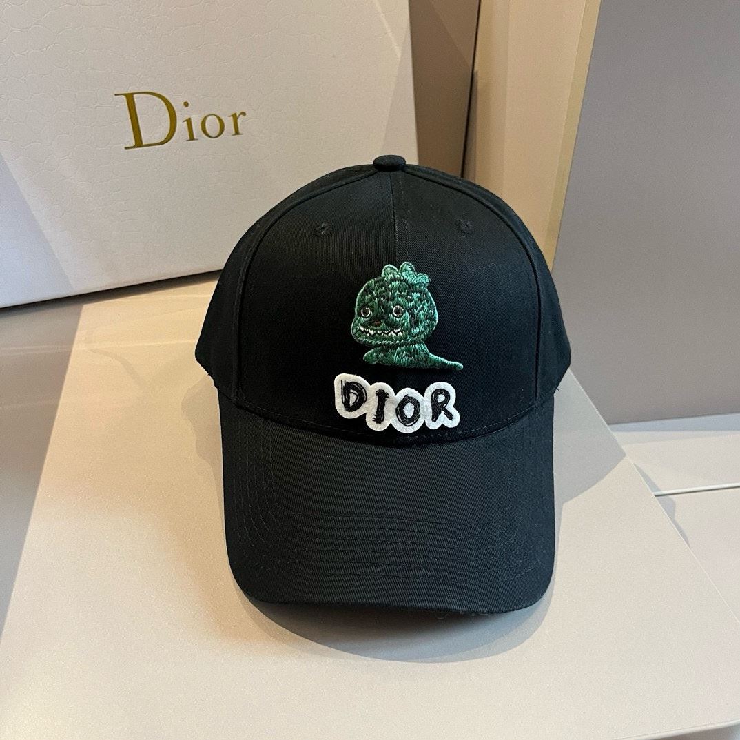 Christian Dior Caps